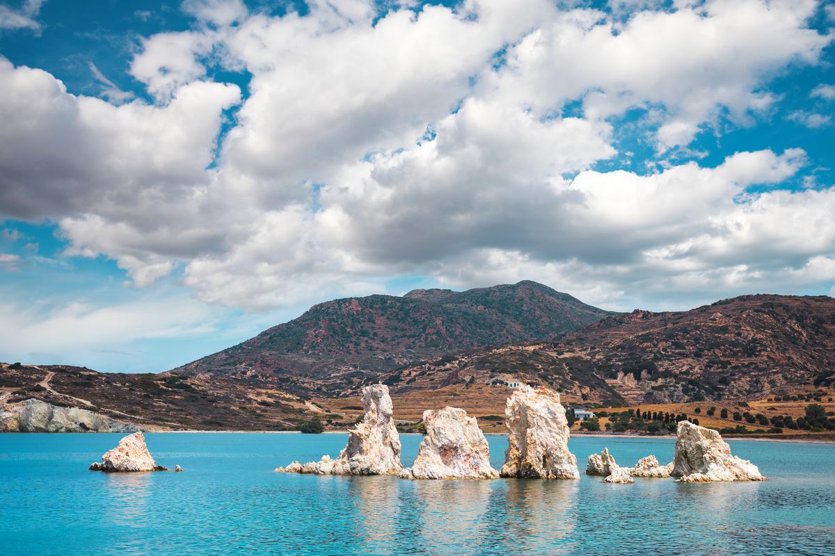 5 νησιά που θα σε πείσουν να κάνεις διακοπές (και) τον Σεπτέμβριο image