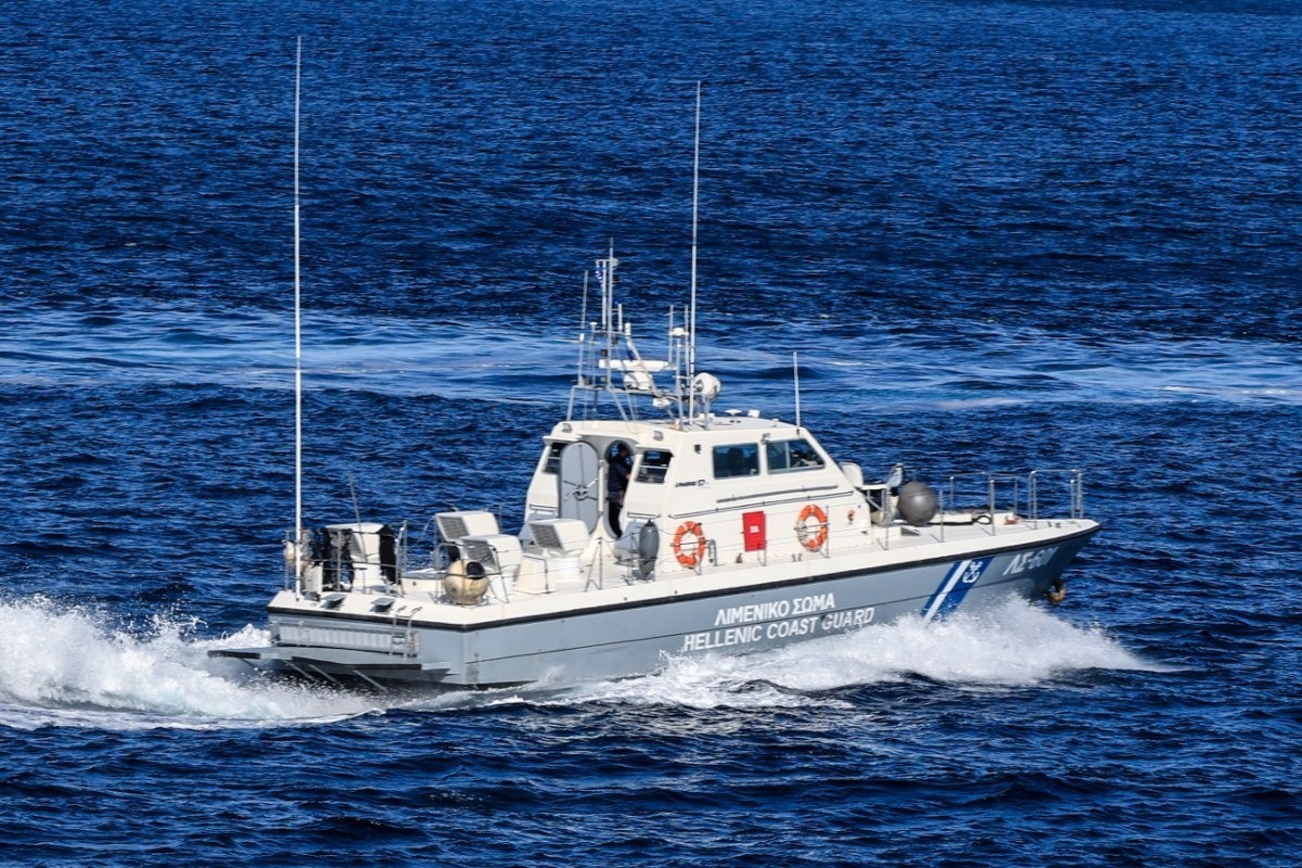 Τραγωδία με ναυάγιο ανοιχτά της Ρόδου – Ανέσυραν δύο νεκρούς μετανάστες, ο ένας ανήλικος